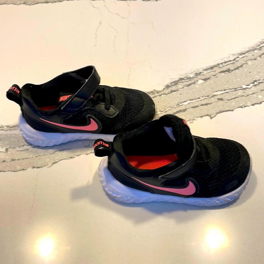 Girls Toddler NIKE Sneakers
